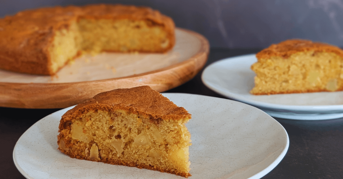 Apple Cinnamon Tea Cake